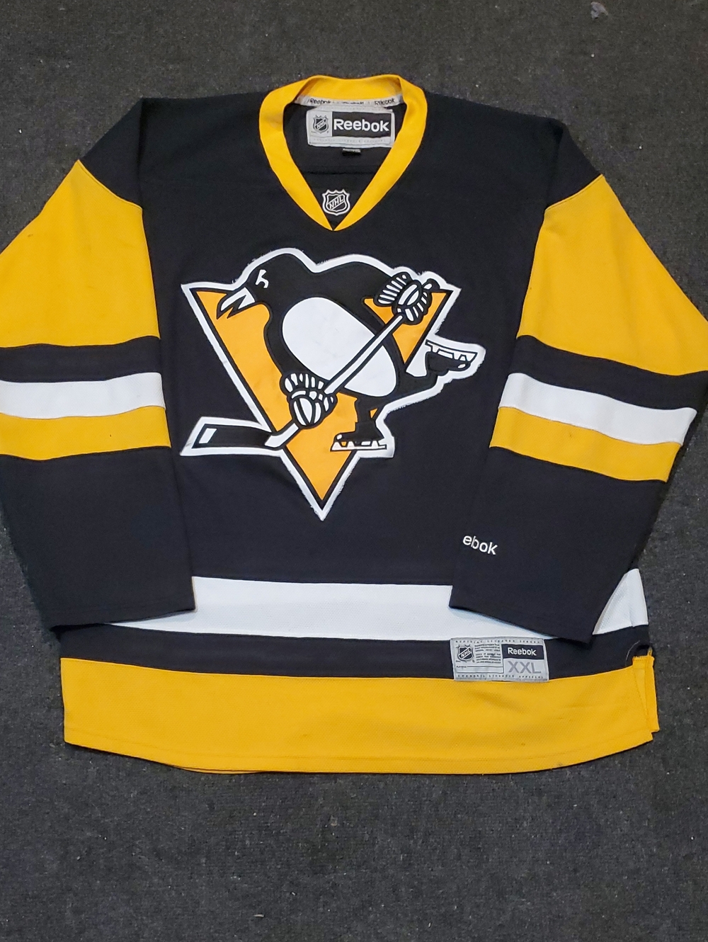 NHL Reebok Authentic Pittsburgh Penguins Jersey... 🏒🐧